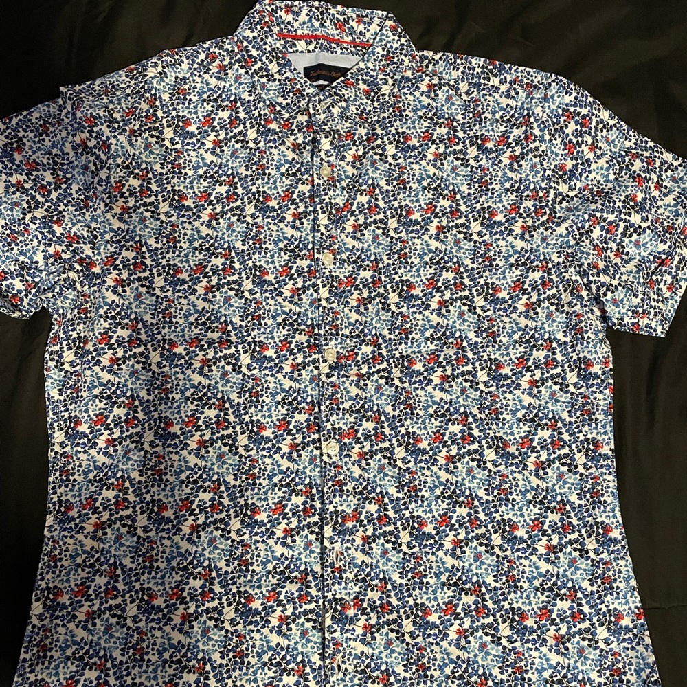 GentlemenOutfitter’s Blue Multi Shirt size M 100% cotton